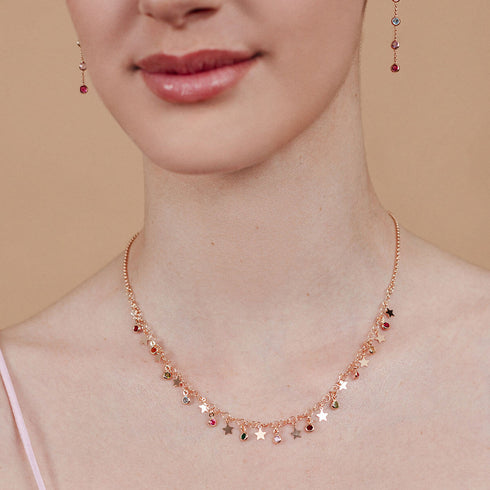 שרשרת עם אלמנטים של כוכבים ואבני סברובסקי