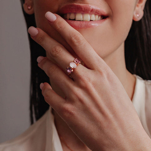 טבעת עם קריסטלים של סברובסקי