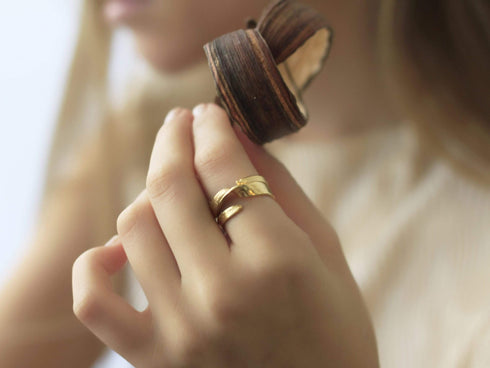 טבעת עם פיתול