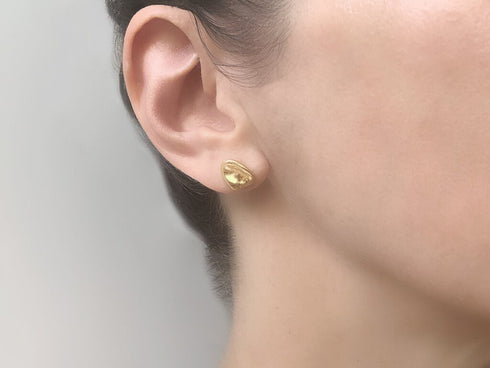 עגיל צמוד כסף מצופה זהב